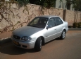 טויוטה קורולה GLI אוט' 1.6 2002