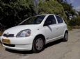 טויוטה יאריס SOL אוט' 1.3 2003