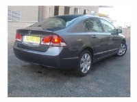 הונדה&nbsp;סיויק החדשה 4 דלתות&nbsp;COMFORT אוט' 1.8 (מתיחת פנים)&nbsp;2009