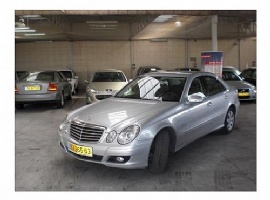 מרצדס E-CLASS CLASSIC E200 אוט' 2.0 2008