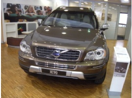 וולוו XC90 R- DESIGN אוט' 7 מקומות 3.2 2011