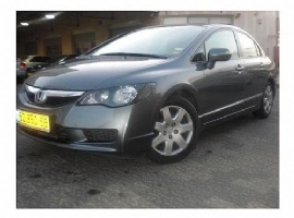 הונדה&nbsp;סיויק החדשה 4 דלתות&nbsp;COMFORT אוט' 1.8 (מתיחת פנים)&nbsp;2009